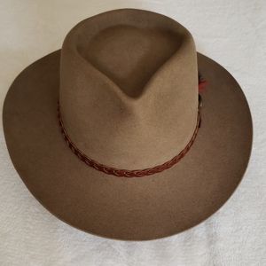 Akubra "Stockman" hat